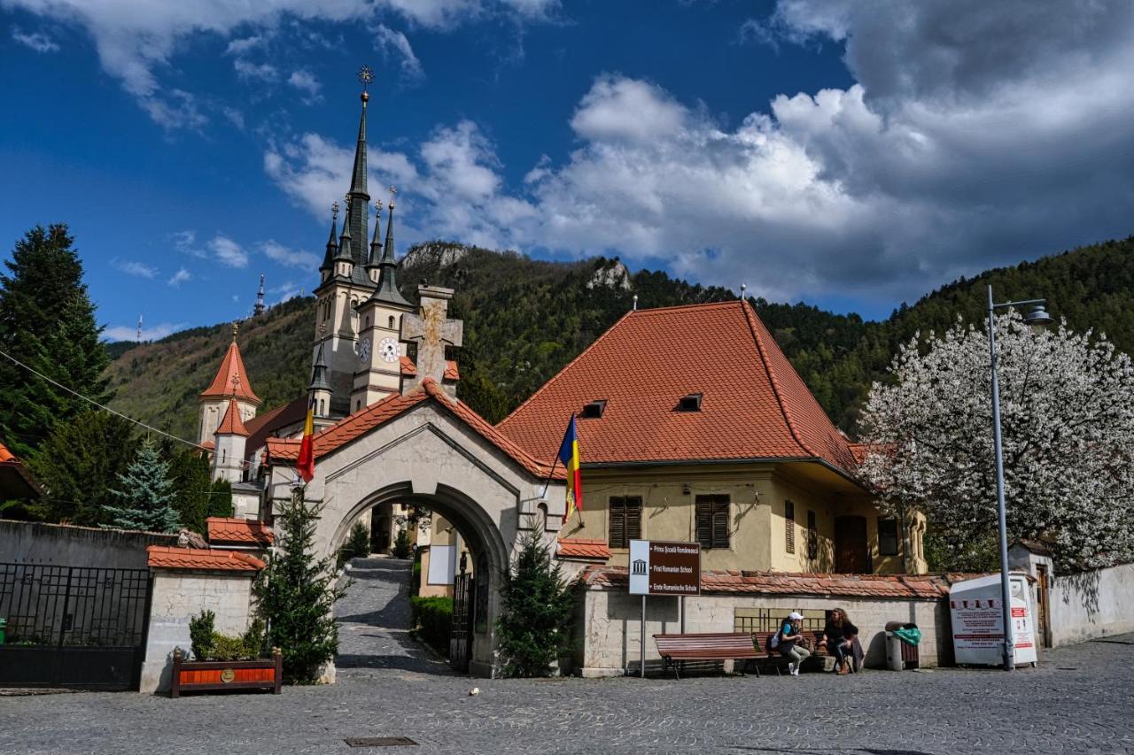 Londof Housing City Center Brasov Lägenhet Exteriör bild